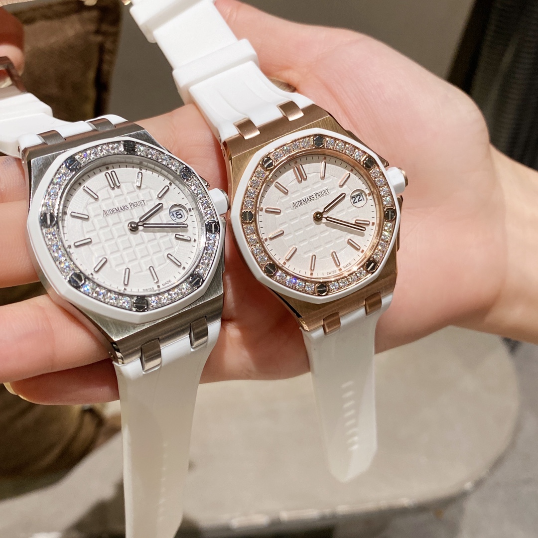 Audemars Piguet Diamond 37mm
