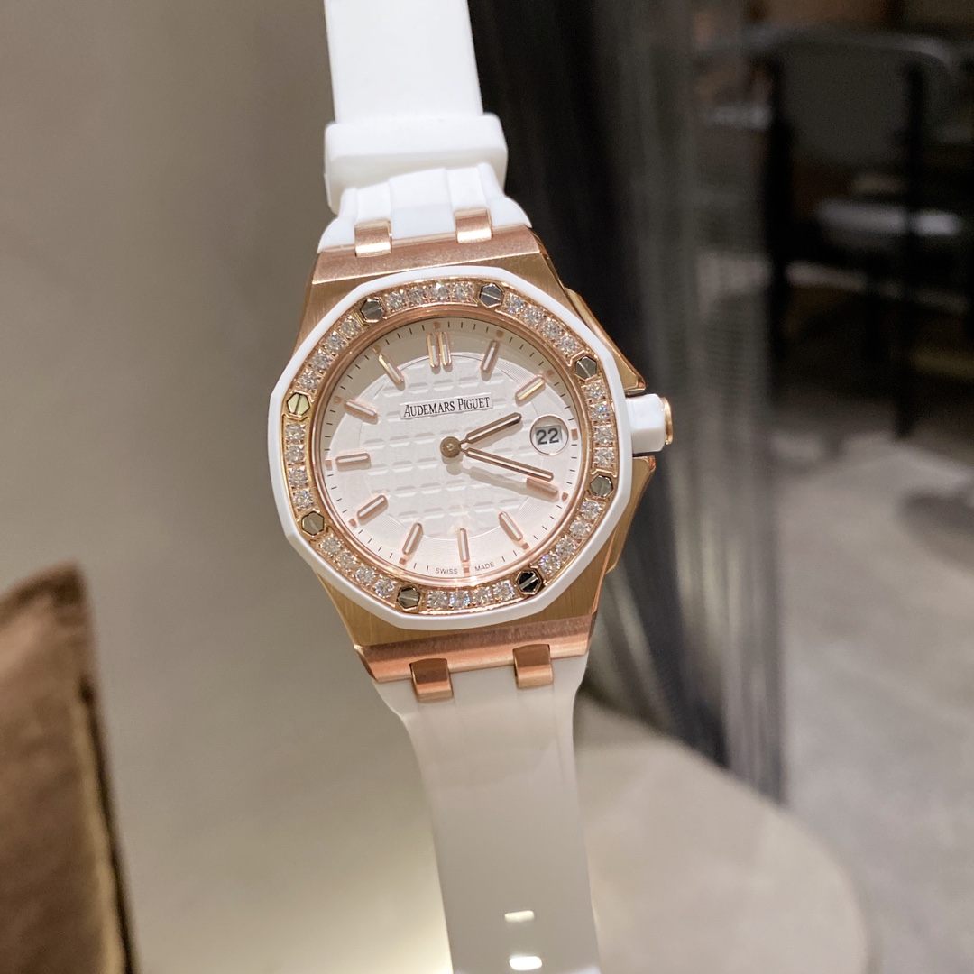 Audemars Piguet Diamond 37mm