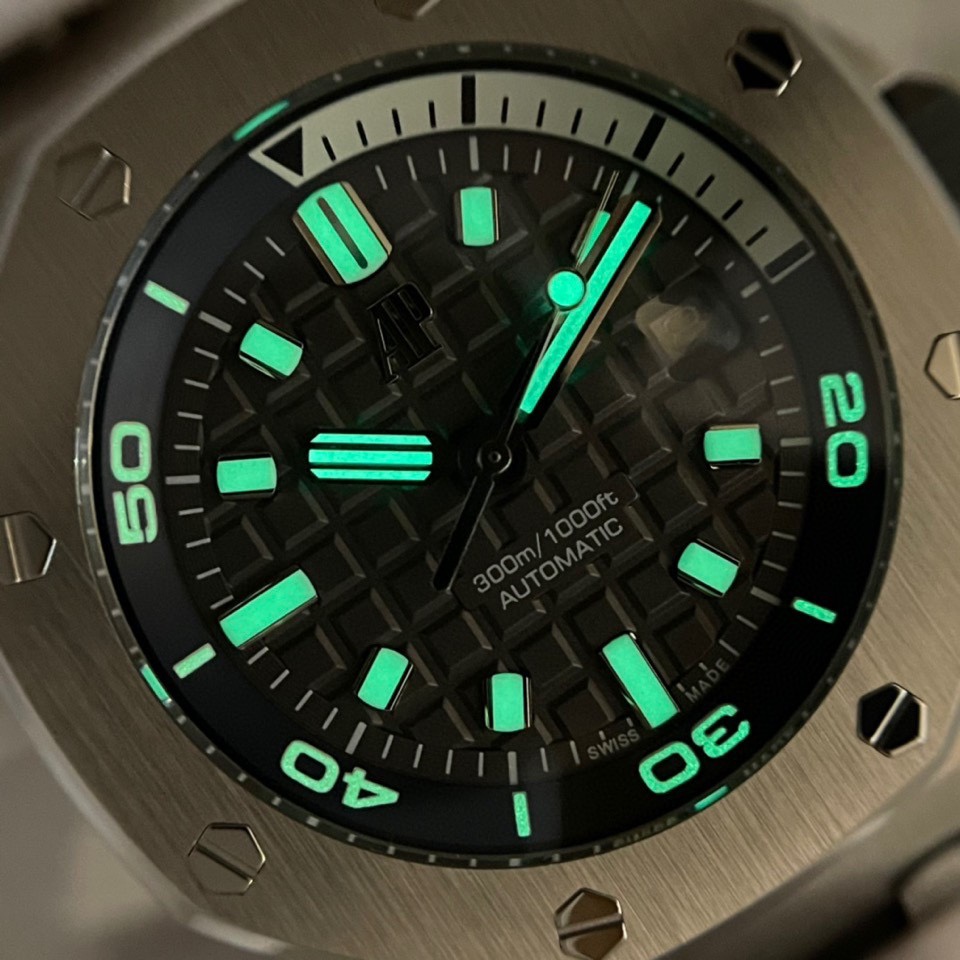 Audemars Piguet 15720 Watch 4198