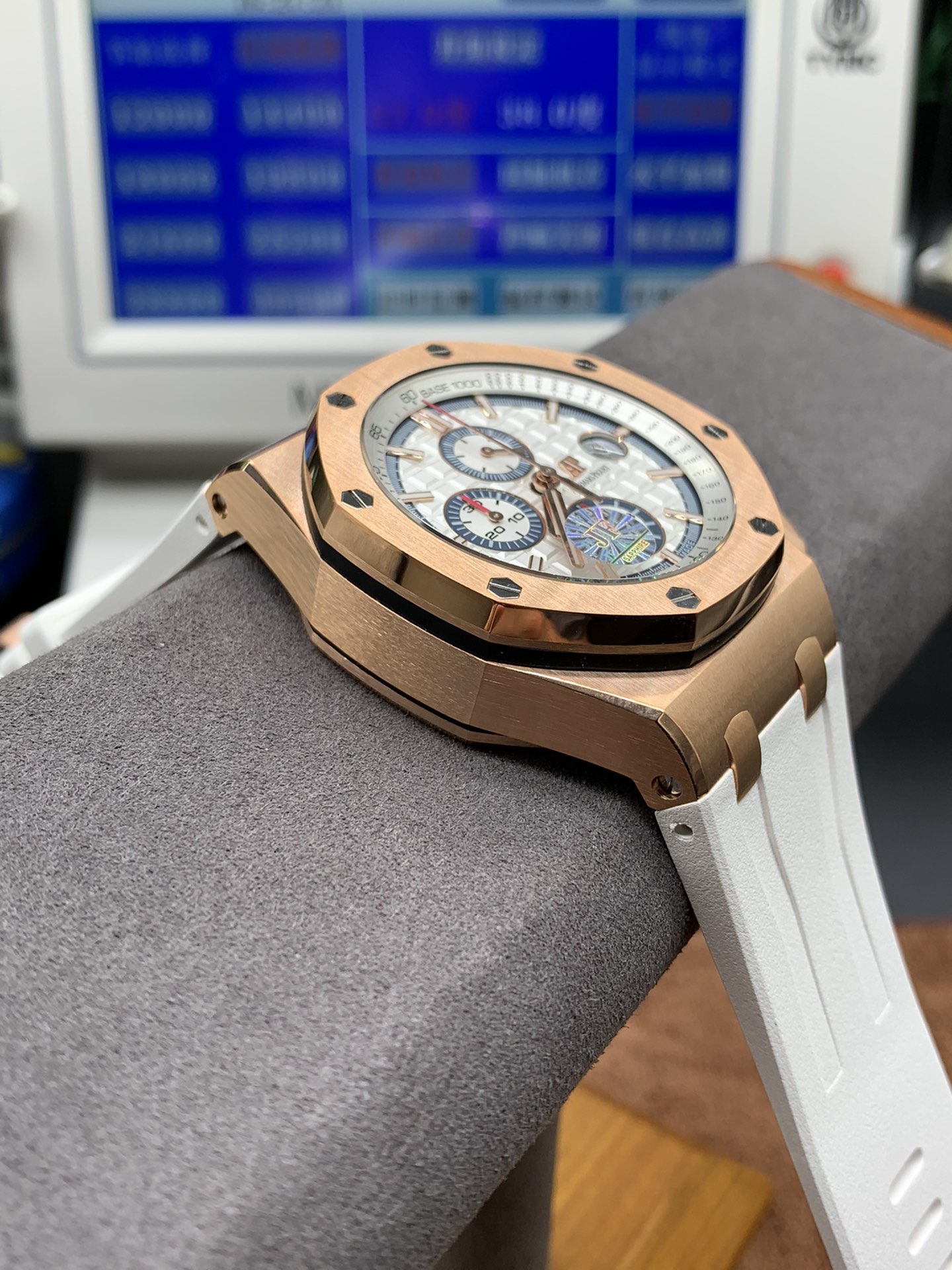 Audemars Piguet 26400 JF