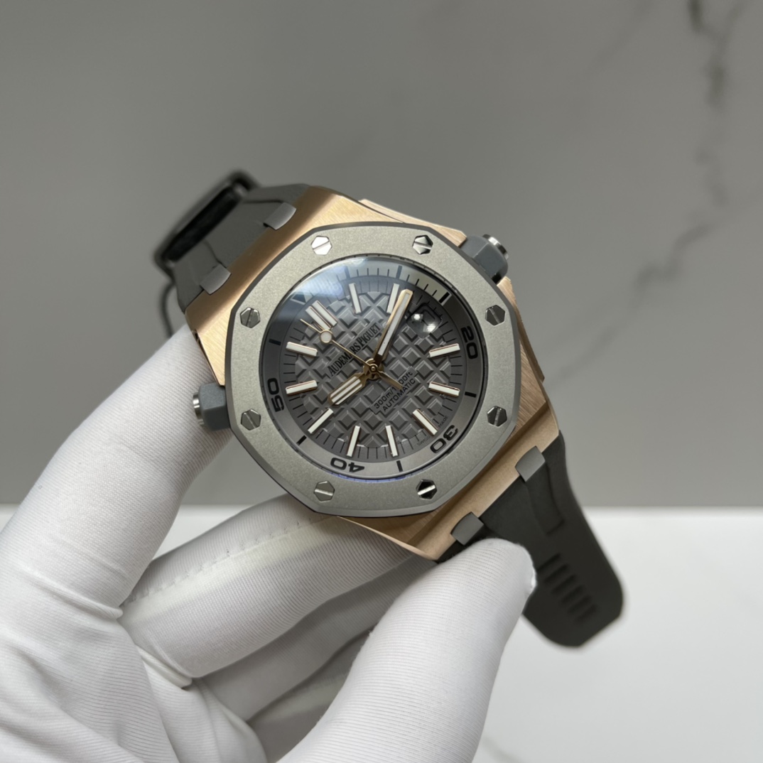 Audemars Piguet Grey 15711 42mm