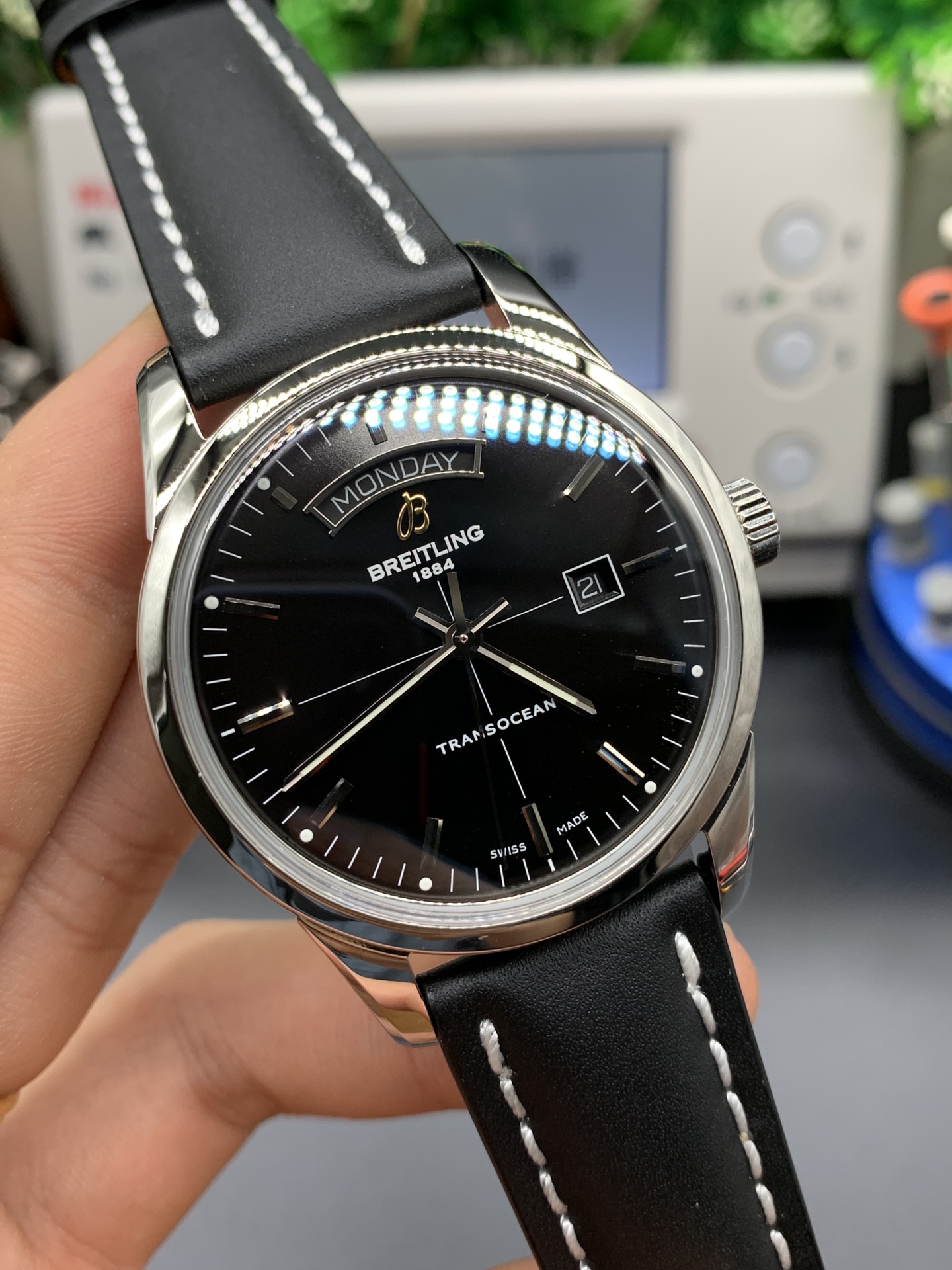 Breitling V7 Watch 7634