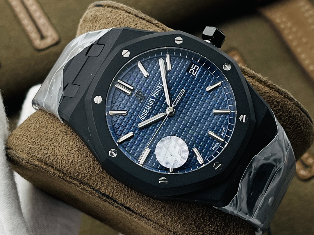 Audemars Piguet Black 15500 ZF