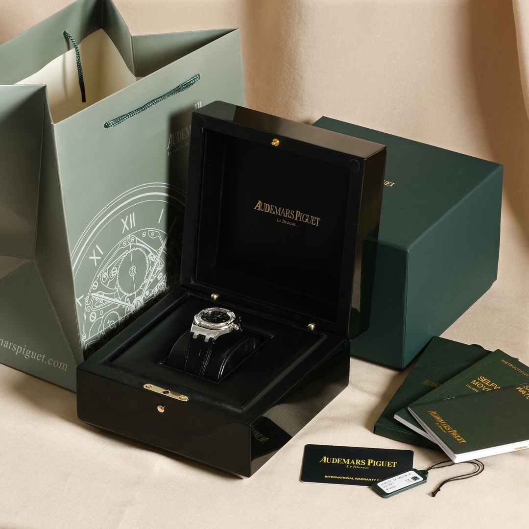 Audemars Piguet Black Watch 4419