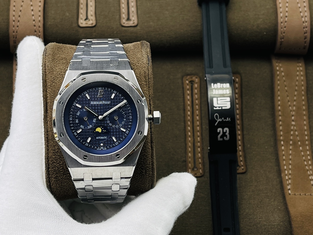 Audemars Piguet Blue TW