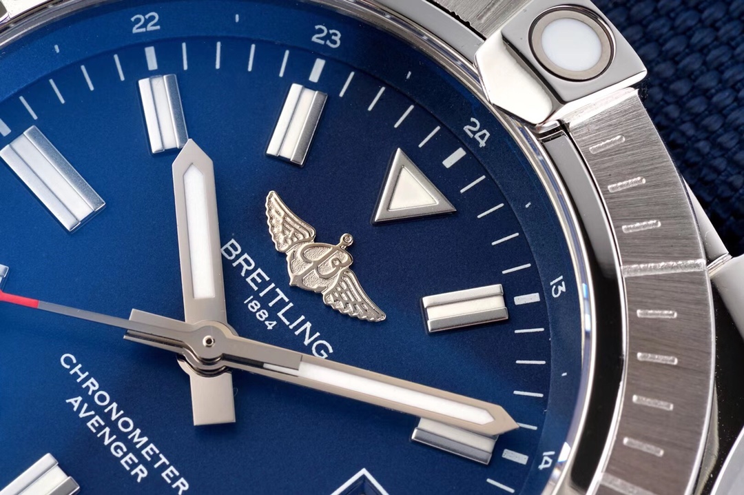 Breitling Blue 2824 43mm
