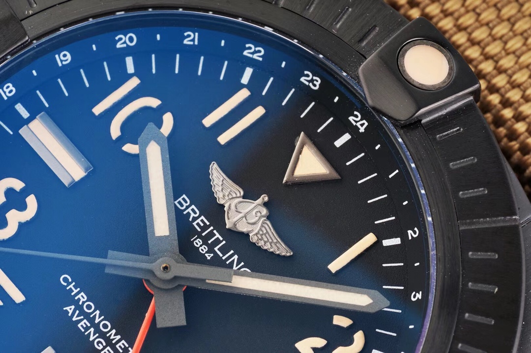 Breitling Blue 2824 43mm