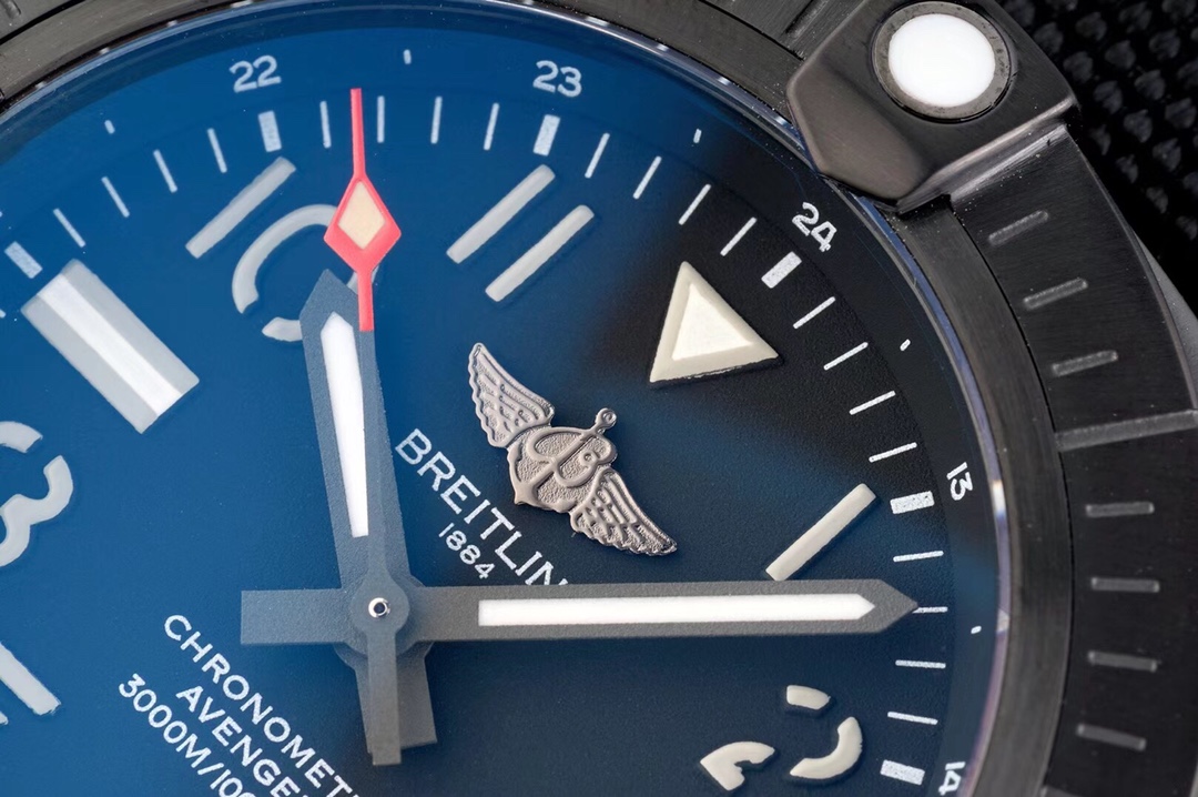 Breitling Blue 2824 43mm