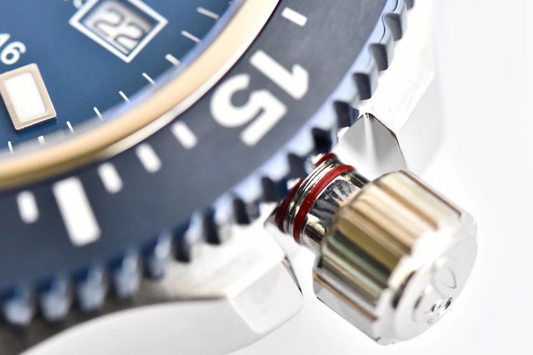 Breitling Blue 2824 44mm GF