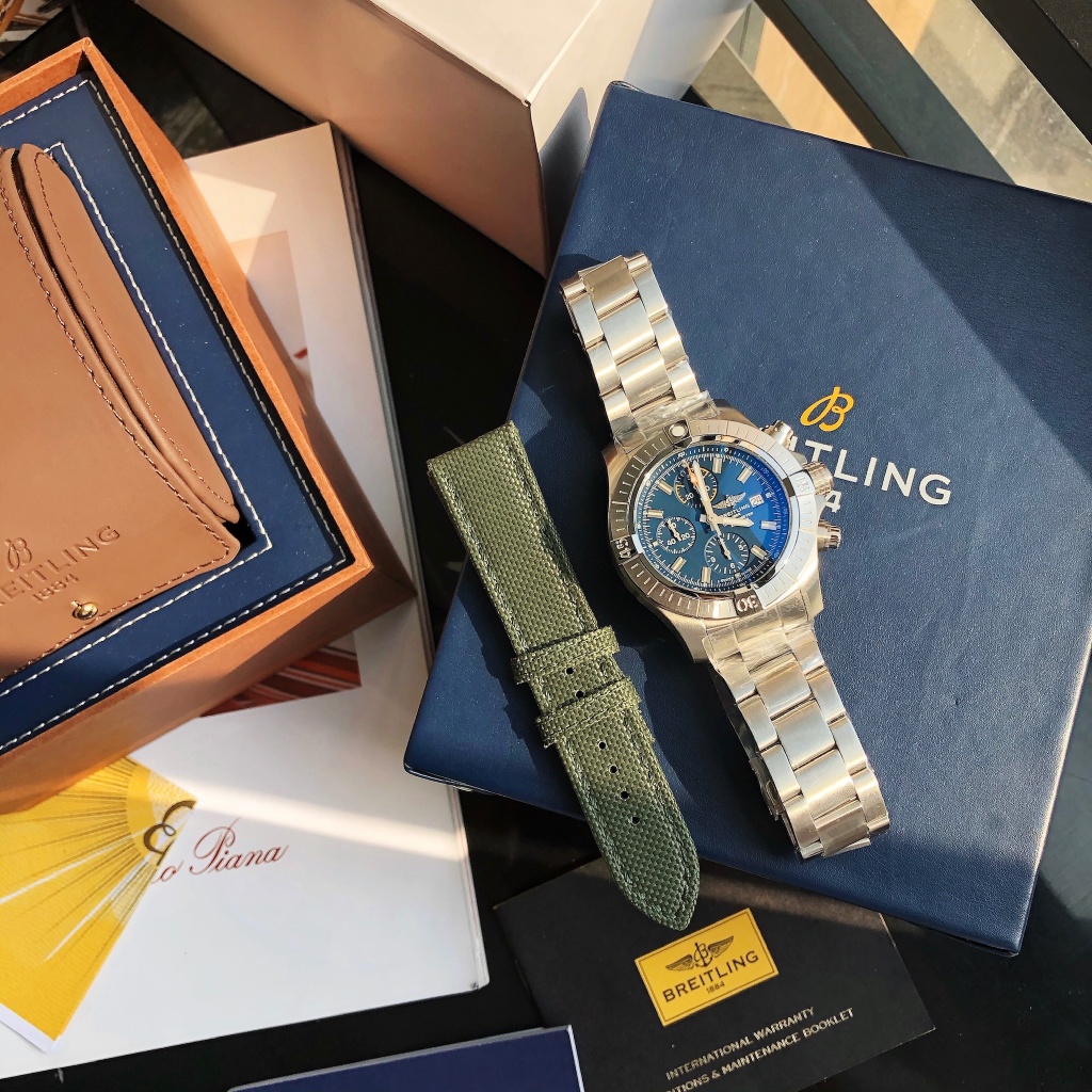 Breitling Blue Watch 7717