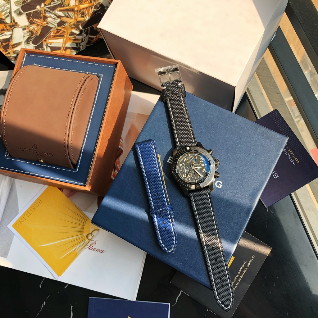 Breitling Blue Watch 7722