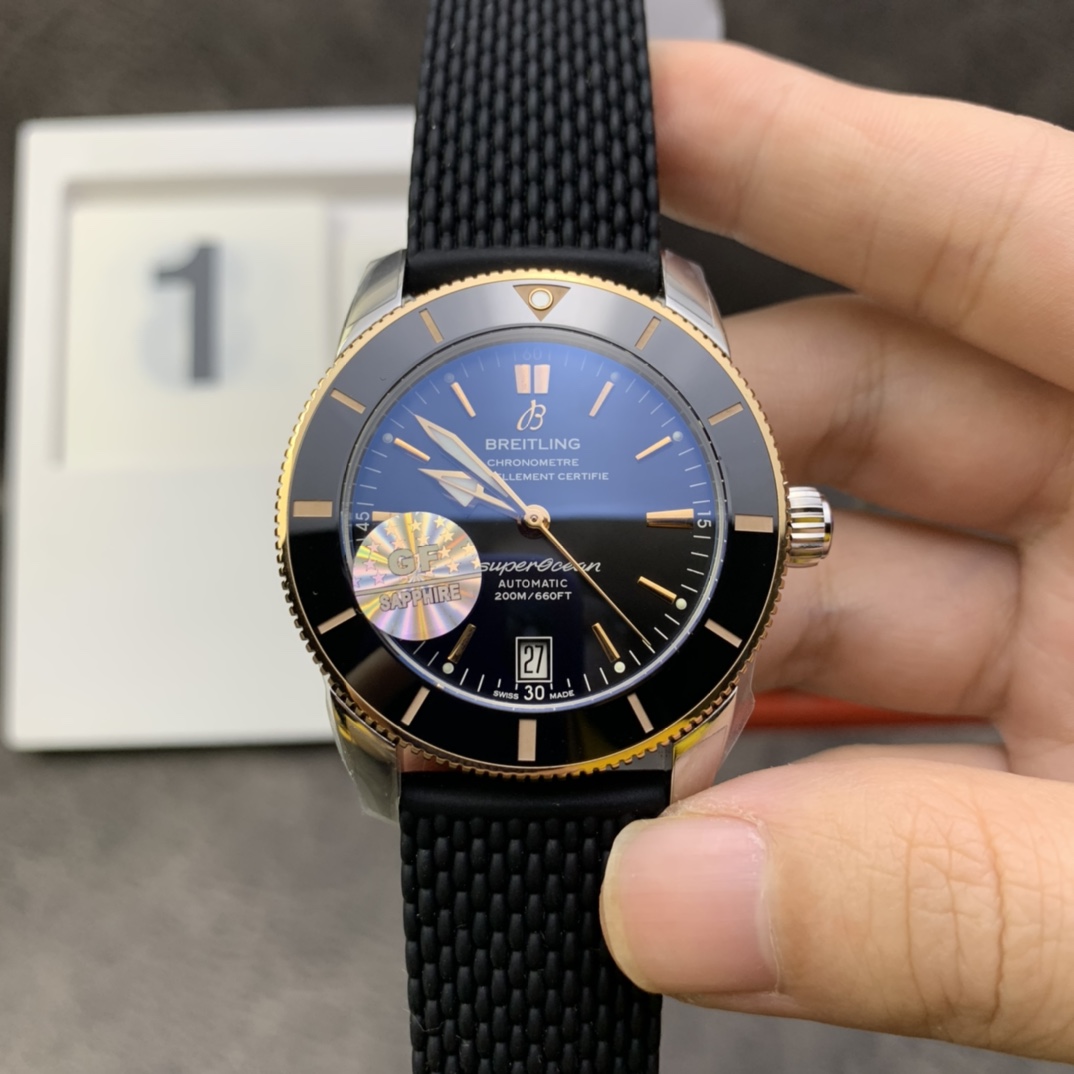 Breitling V7 Watch 7738