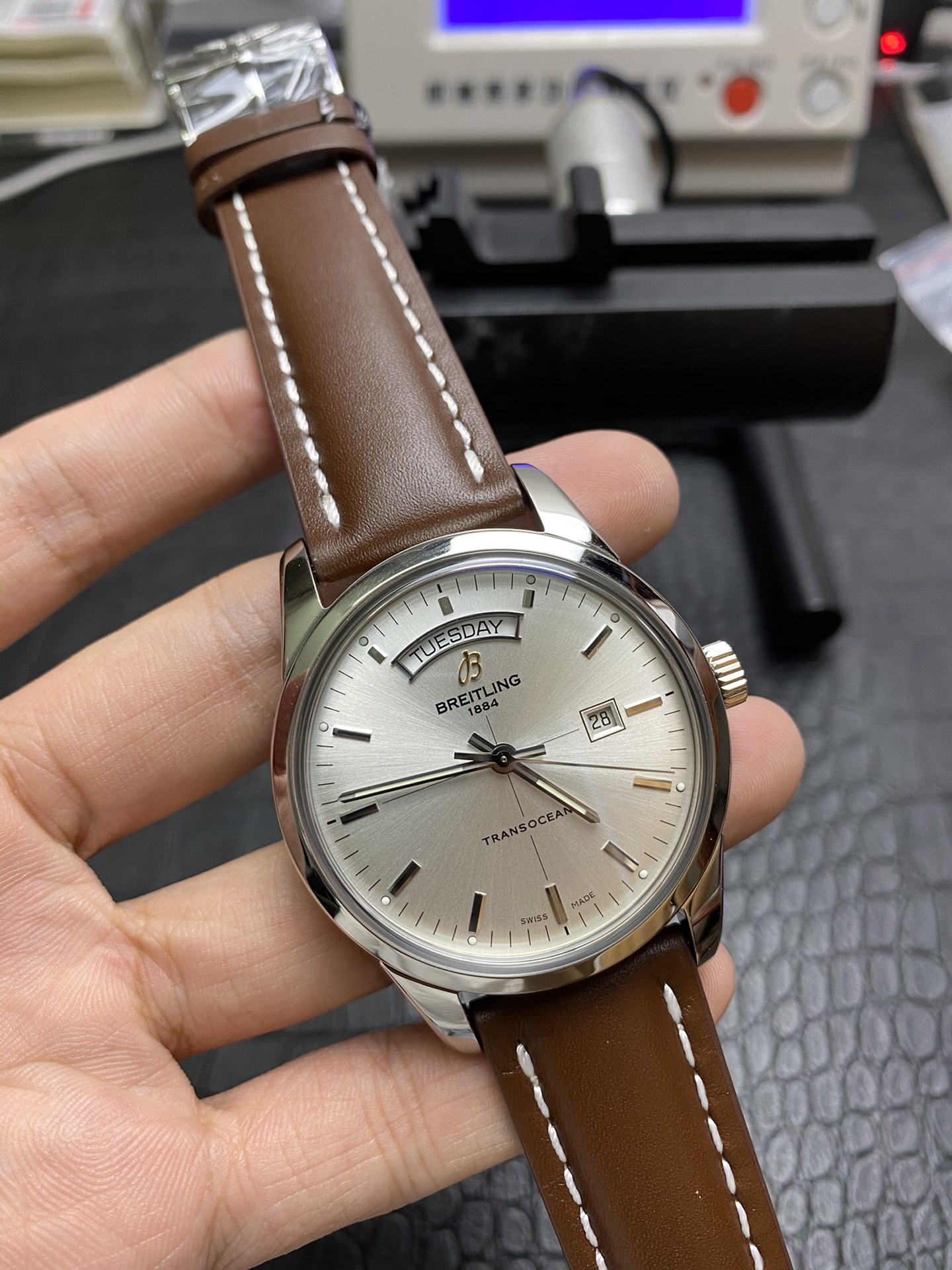 Breitling V7 Watch 7769
