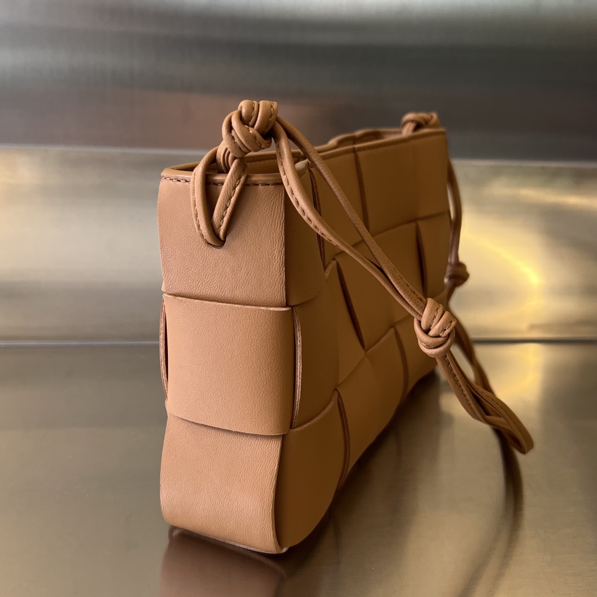 Bottega Veneta Cassette 2023 22.5×13.5×4.5cm
