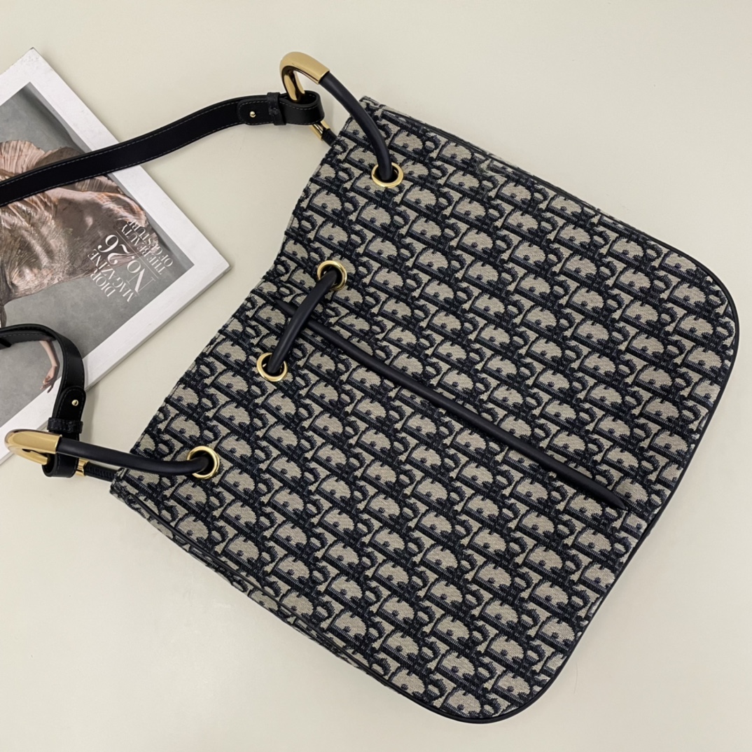 Dior Blue 5265 34×4.5×30cm