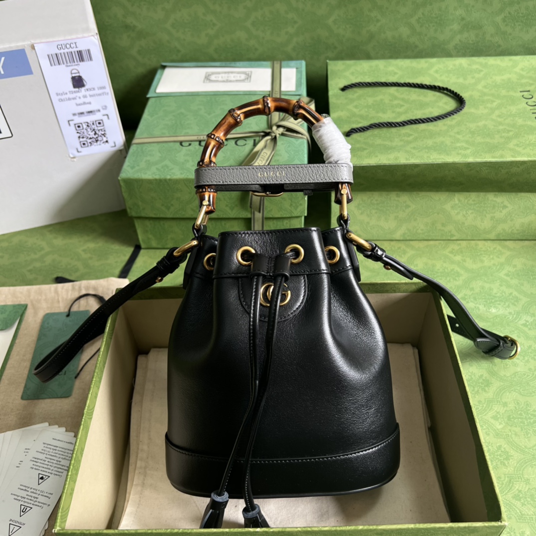 Gucci Black 724667