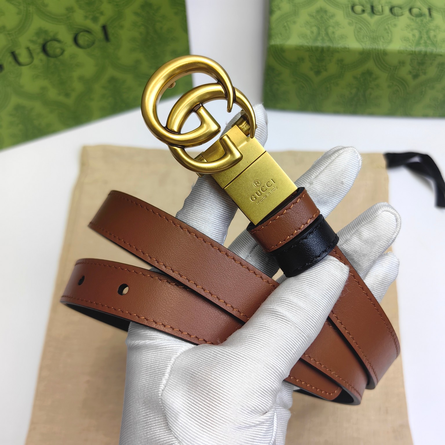 Gucci Gold Shoes 0002