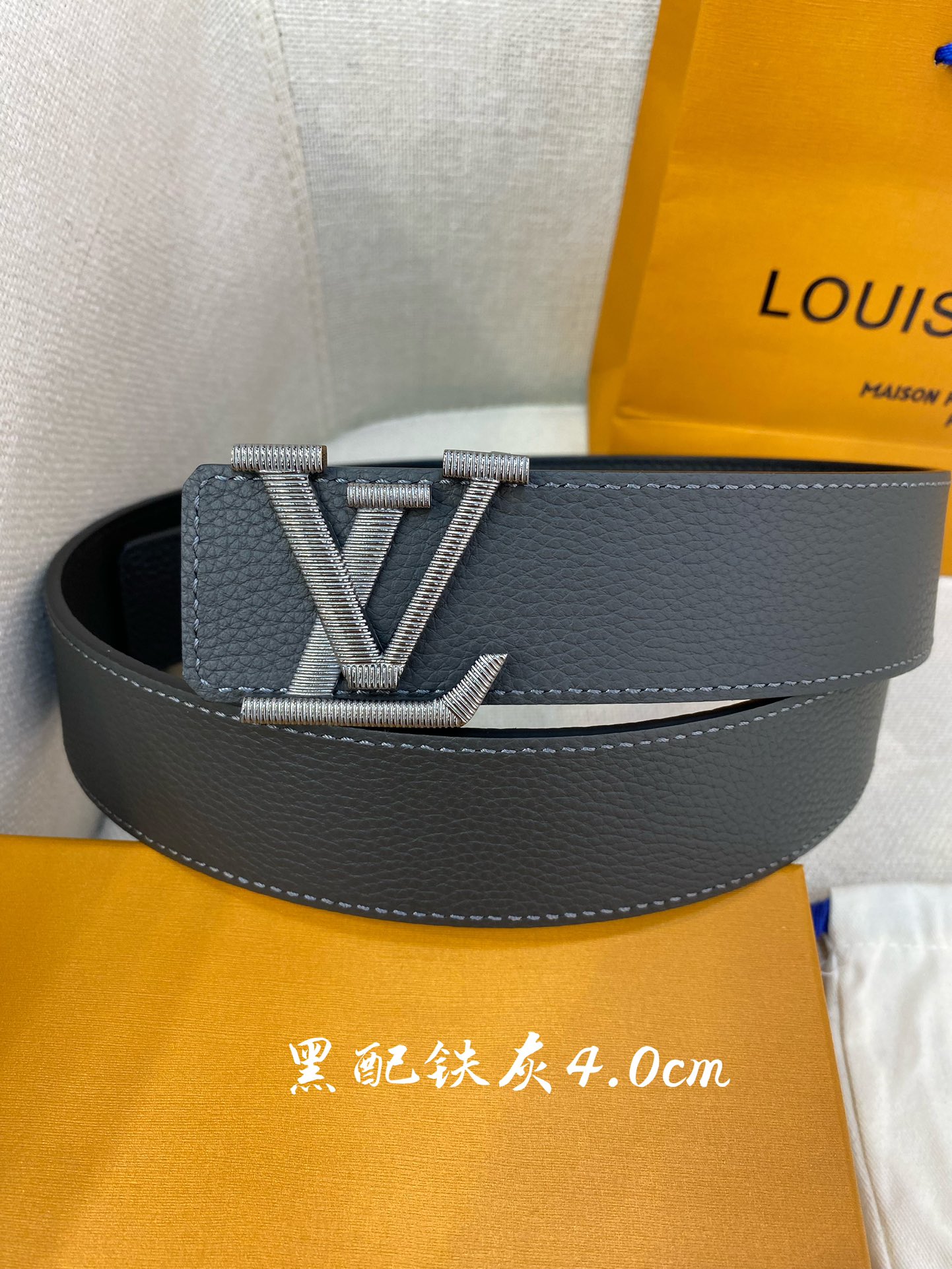 Louis Vuitton Silver Shoes 0029