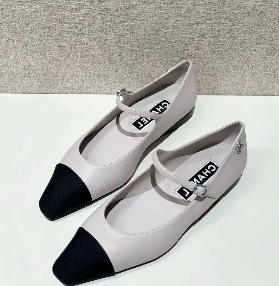 Hermes White Shoes 0043