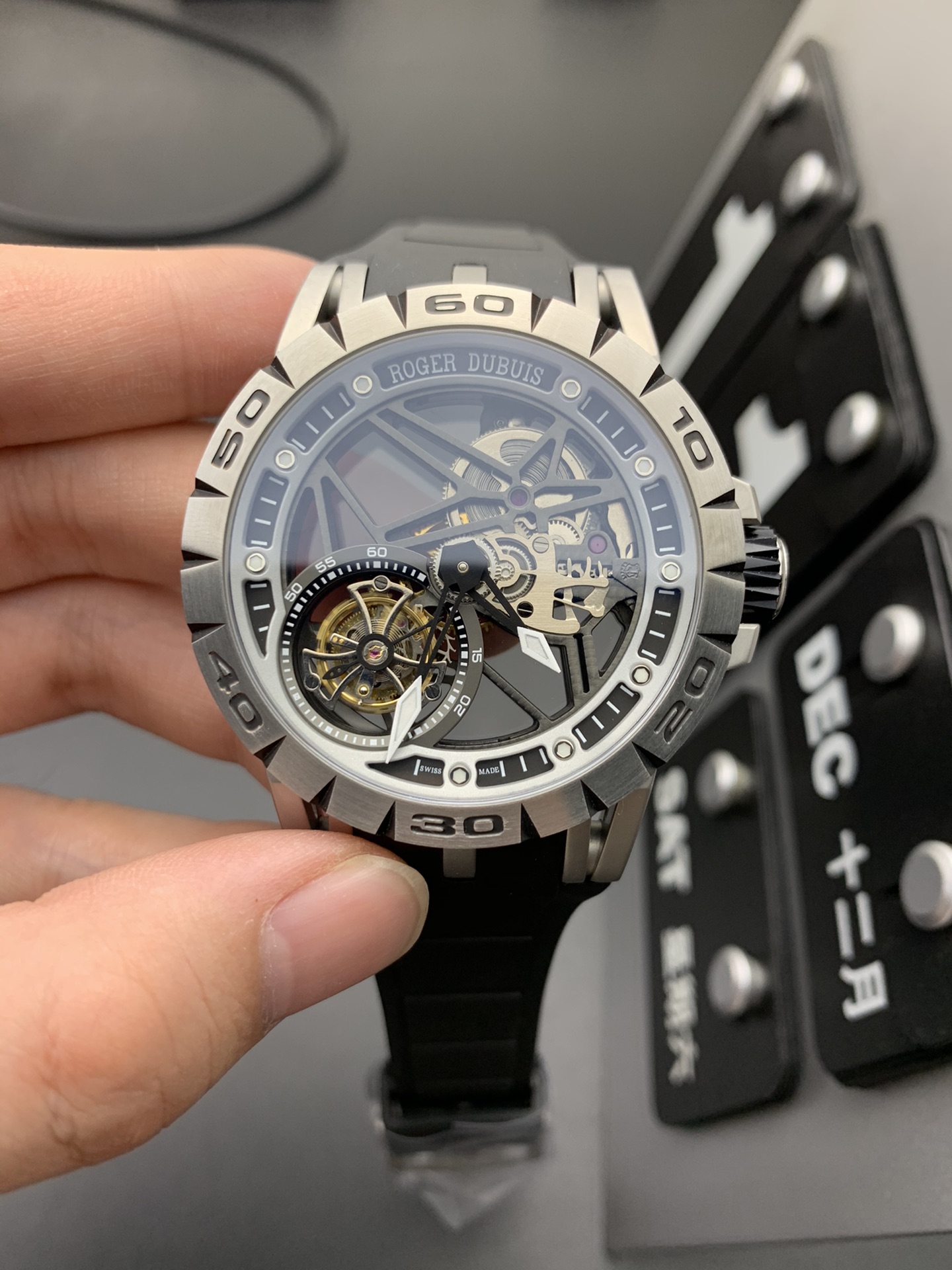 Roger Dubuis Watch 0049