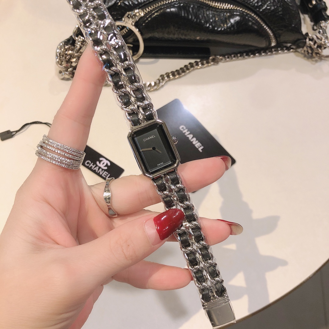 Chanel Black 15.5mm