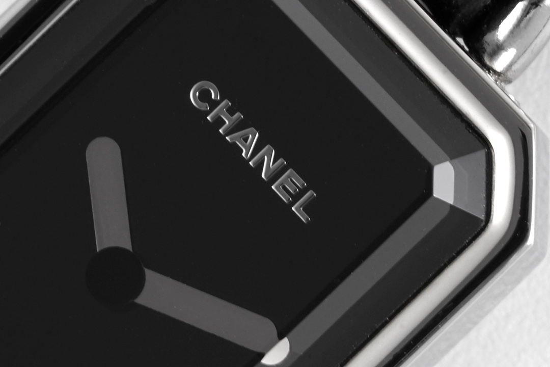 Chanel Black Watch 0057