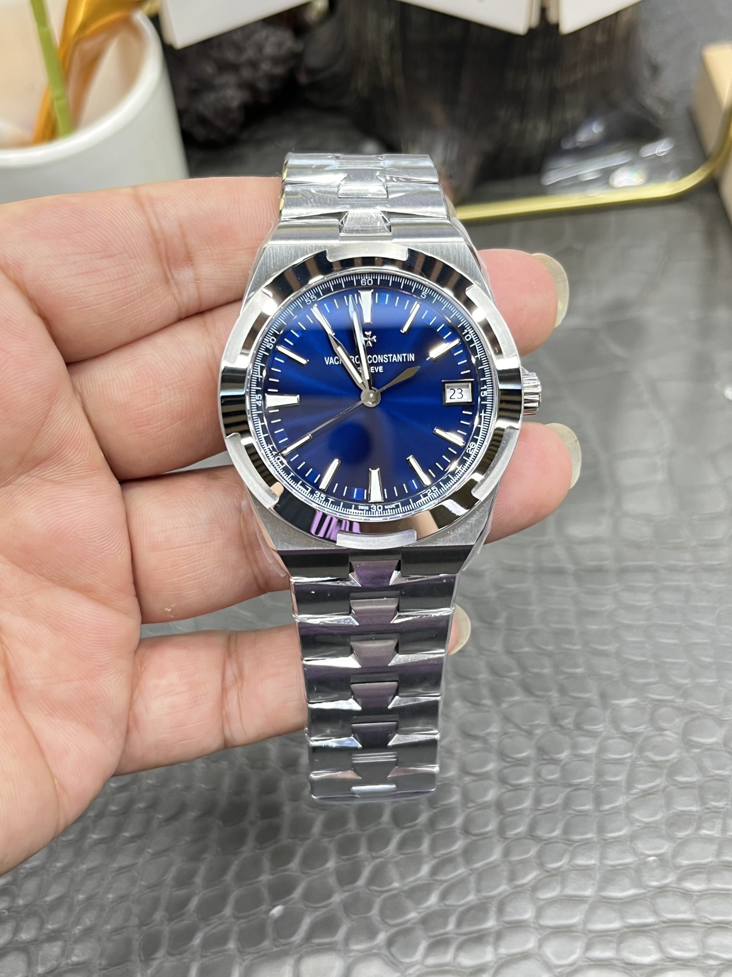 Vacheron Constantin Overseas 5100 41mm