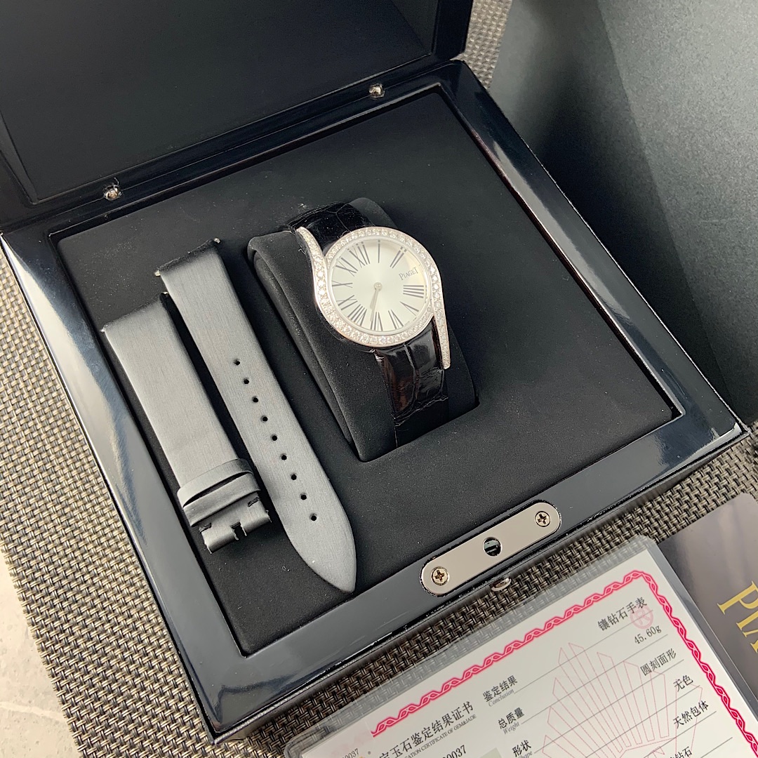Piaget Black 32mm