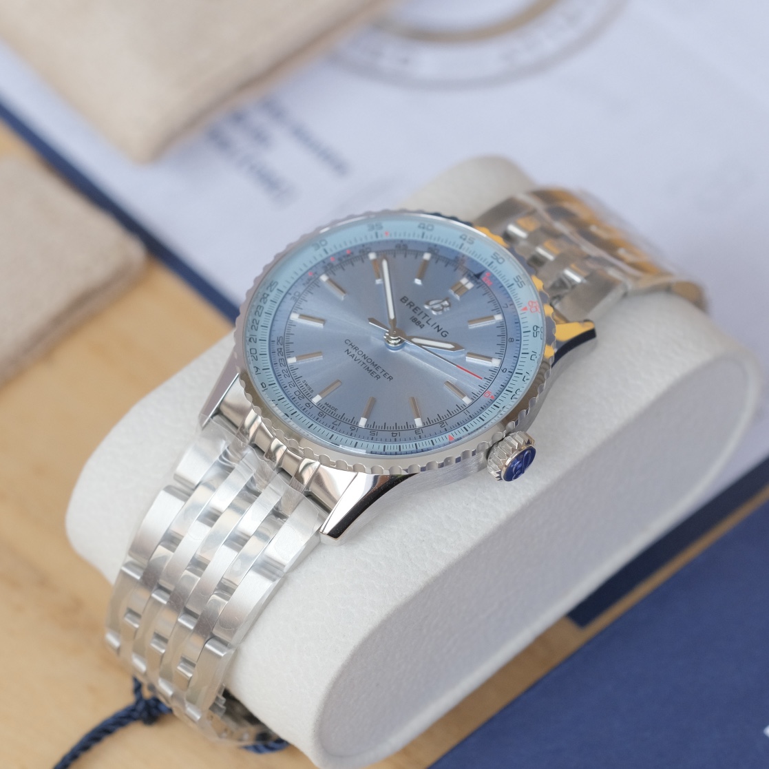 Breitling Blue Watch 0075
