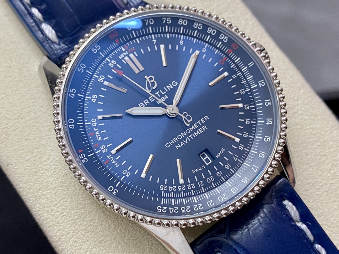 Breitling White 2824 41mm V7