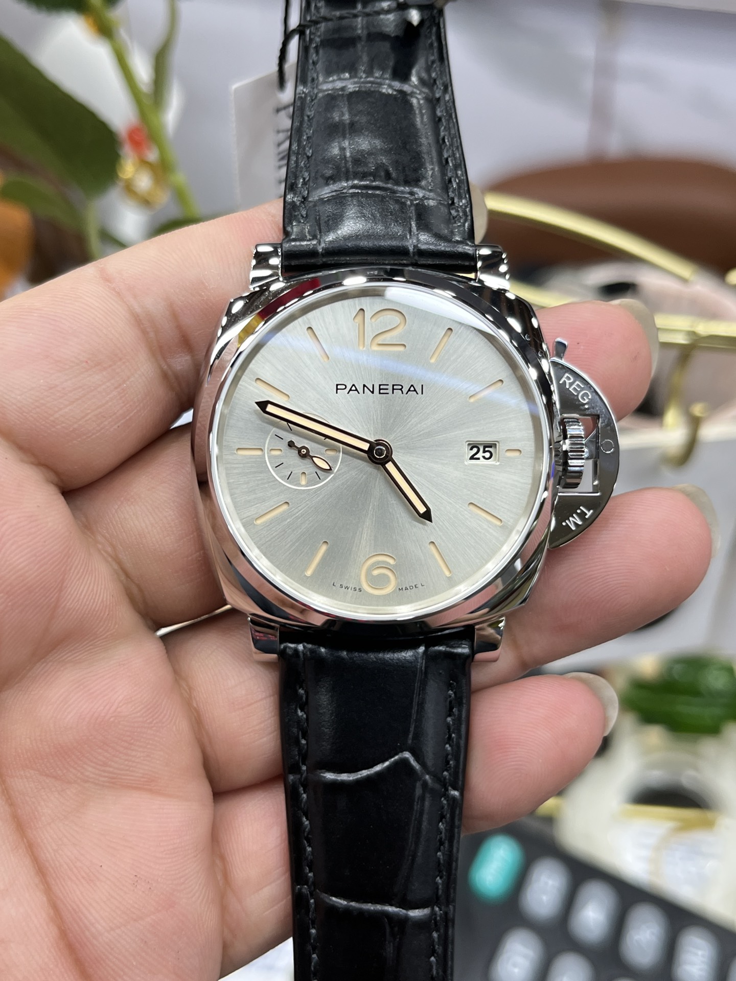 Panerai 42mm VS
