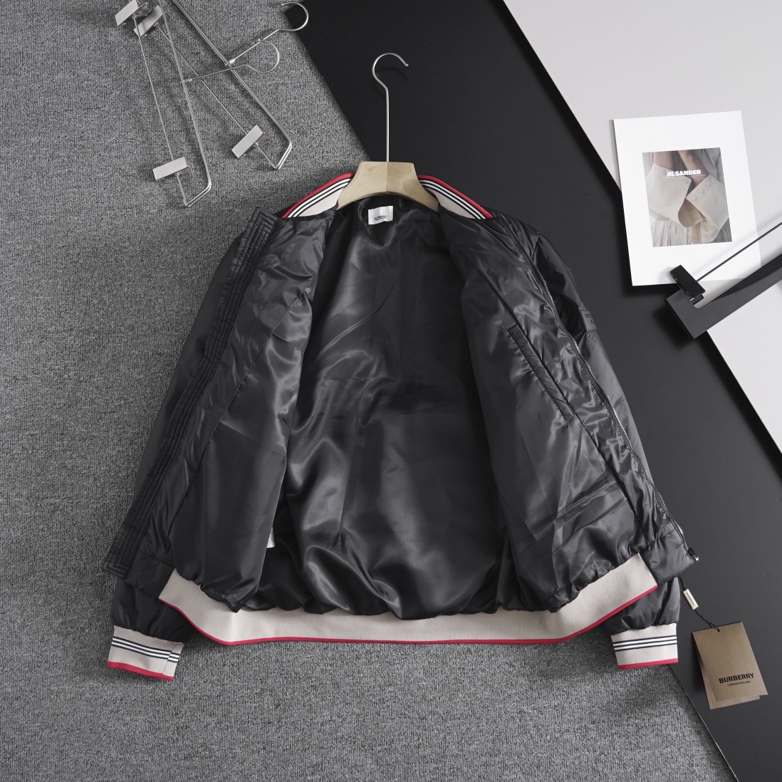 Burberry Black 2023