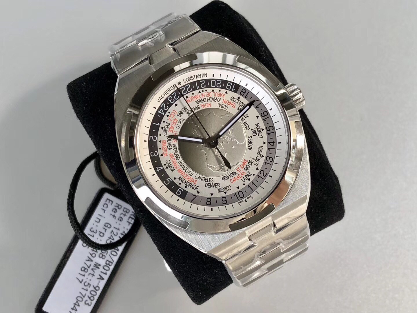 Vacheron Constantin Overseas Blue 9015 41mm