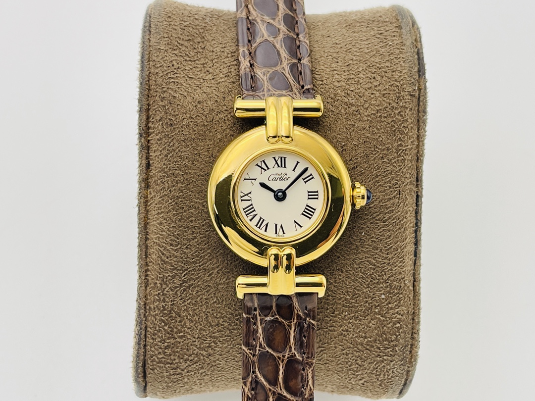 Cartier Diamond 24mm
