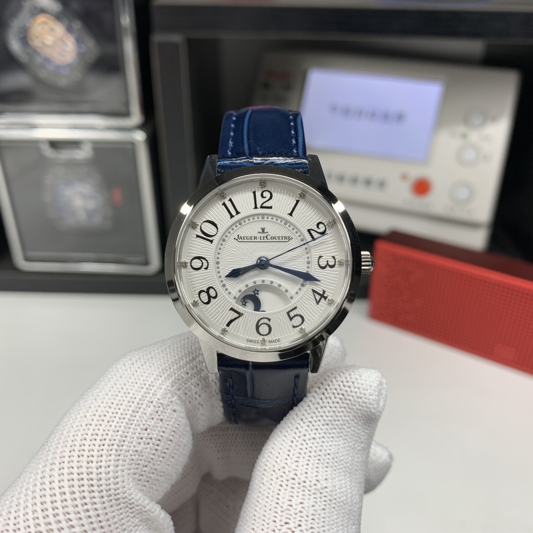Jaeger-LeCoultre Blue 34mm