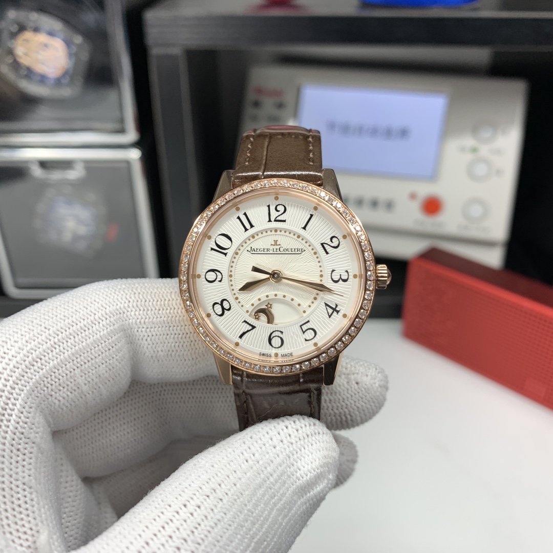 Jaeger-LeCoultre Blue 34mm