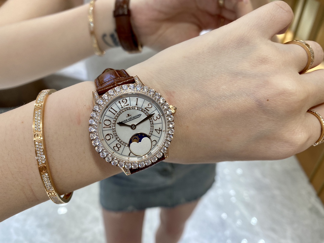 Jaeger-LeCoultre Rose Gold 9015