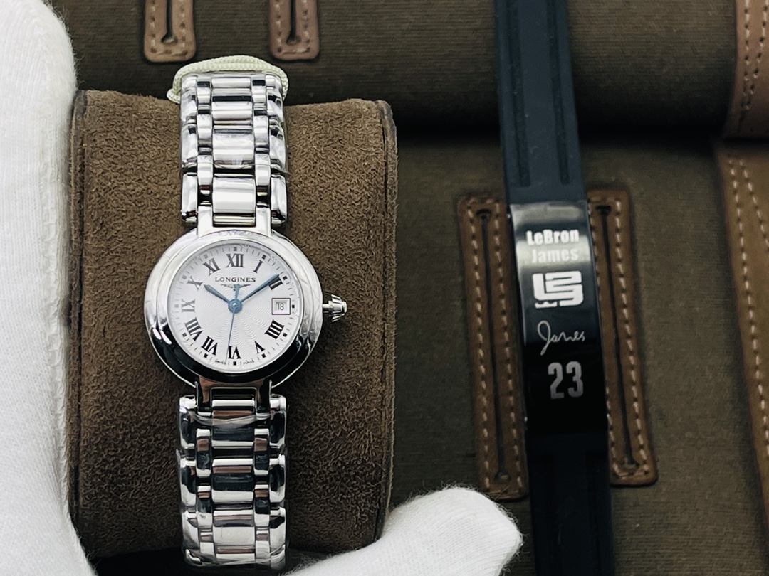 Longines 26.5mm Watch 8427