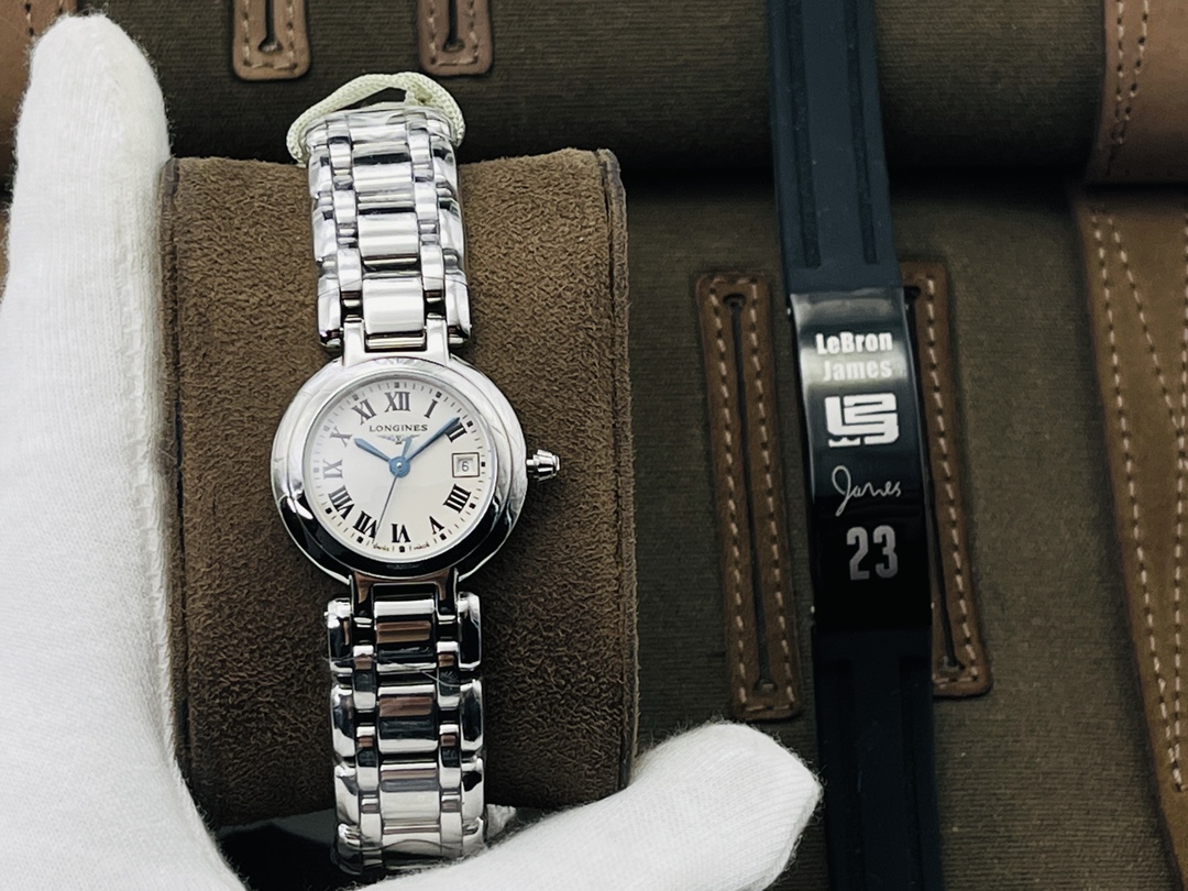 Longines 26.5mm Watch 8428