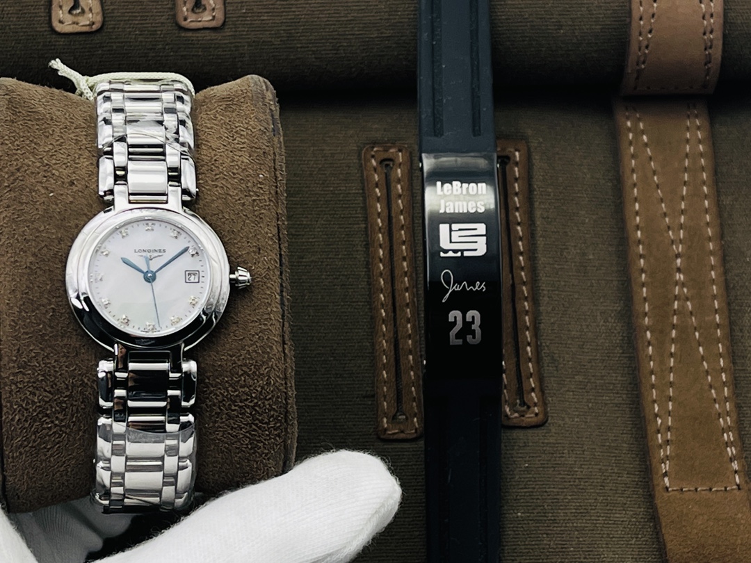 Longines 26.5mm Watch 8429