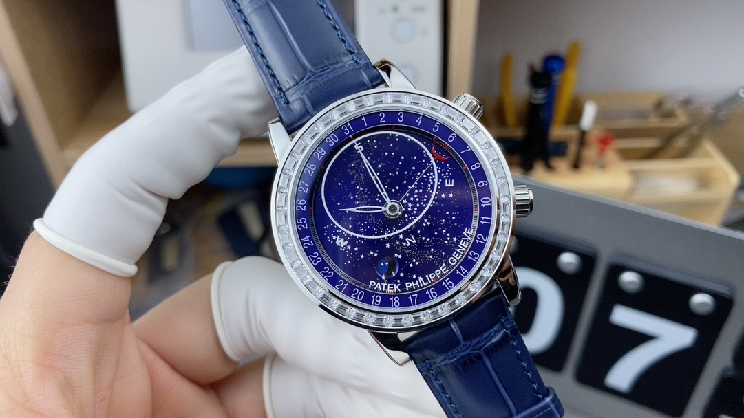 Patek Philippe Watch 5363