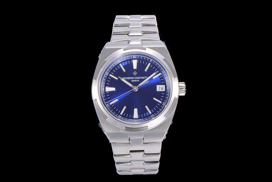 Vacheron Constantin Overseas Black 4500V/110A