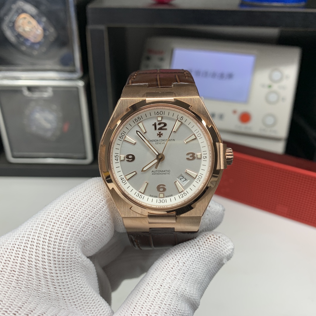 Vacheron Constantin Overseas Blue 47040/000R 42mm