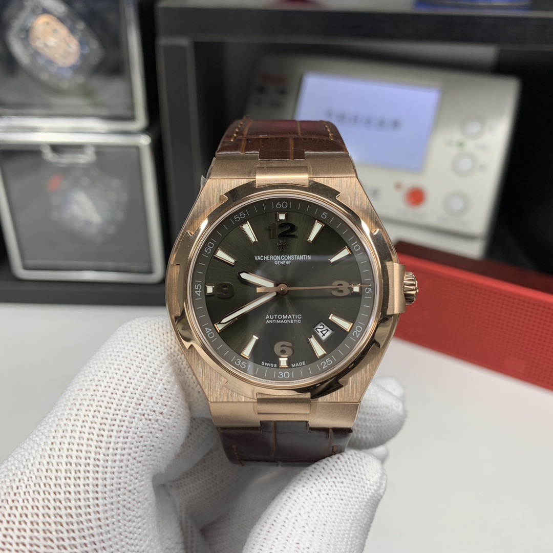 Vacheron Constantin Overseas Blue 47040/000R 42mm