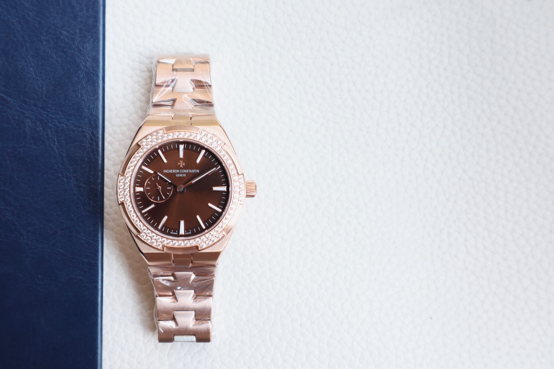 Vacheron Constantin Overseas Blue 5300 10.8mm