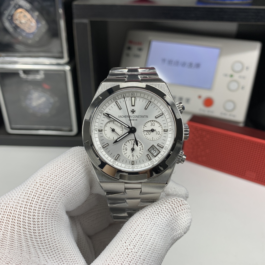 Vacheron Constantin Overseas Blue 5500V/110A 42.5mm