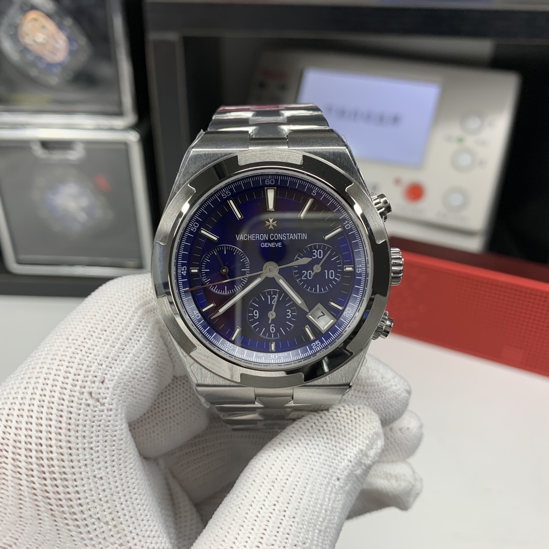 Vacheron Constantin Overseas Blue 5500V/110A 42.5mm