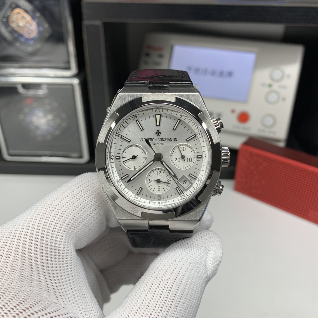 Vacheron Constantin Overseas Blue 5500V/110A 42.5mm