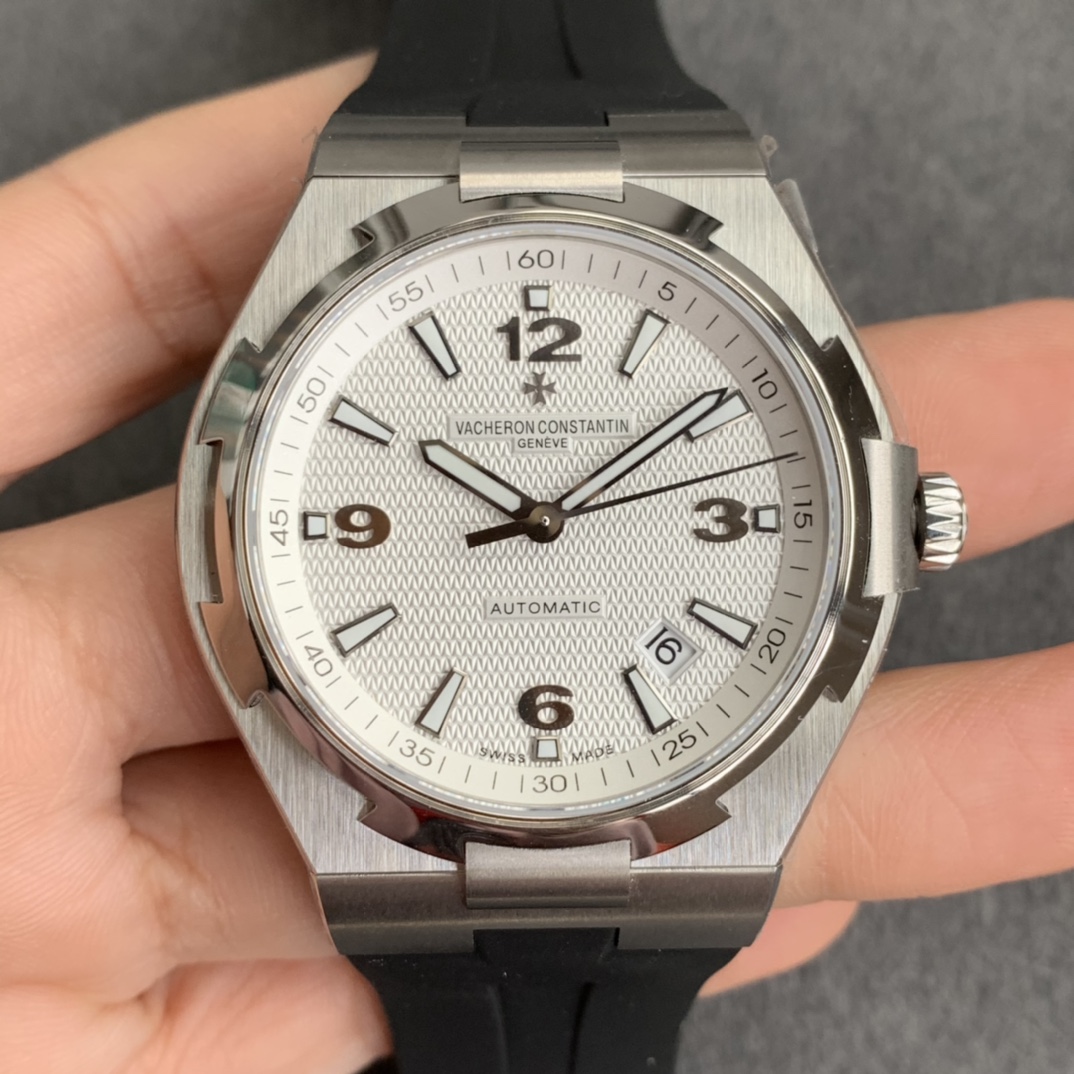 Vacheron Constantin Overseas Diamond 2021 42mm