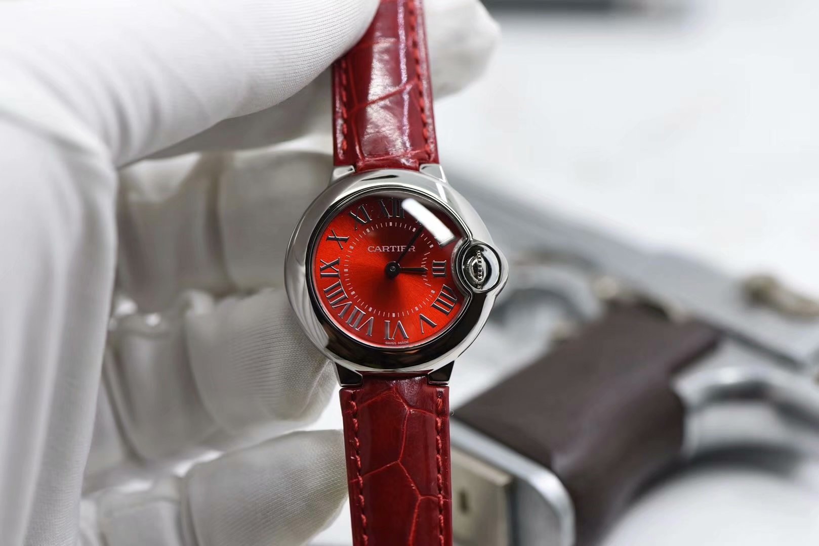 Cartier Blue 28mm